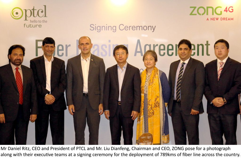 PTCL and ZONG Sign Fiber Leasing Agreement
